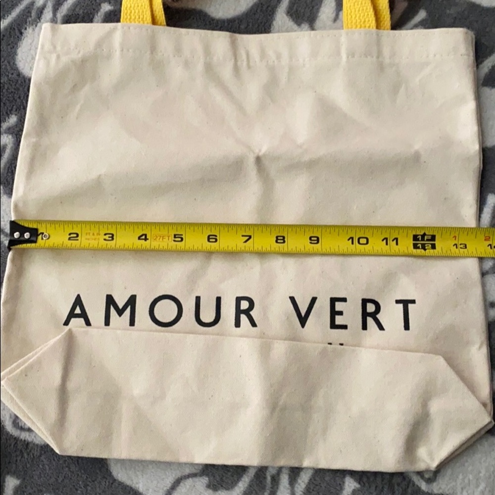 Small Amour Vert Tote Bag - Picture 3 of 5